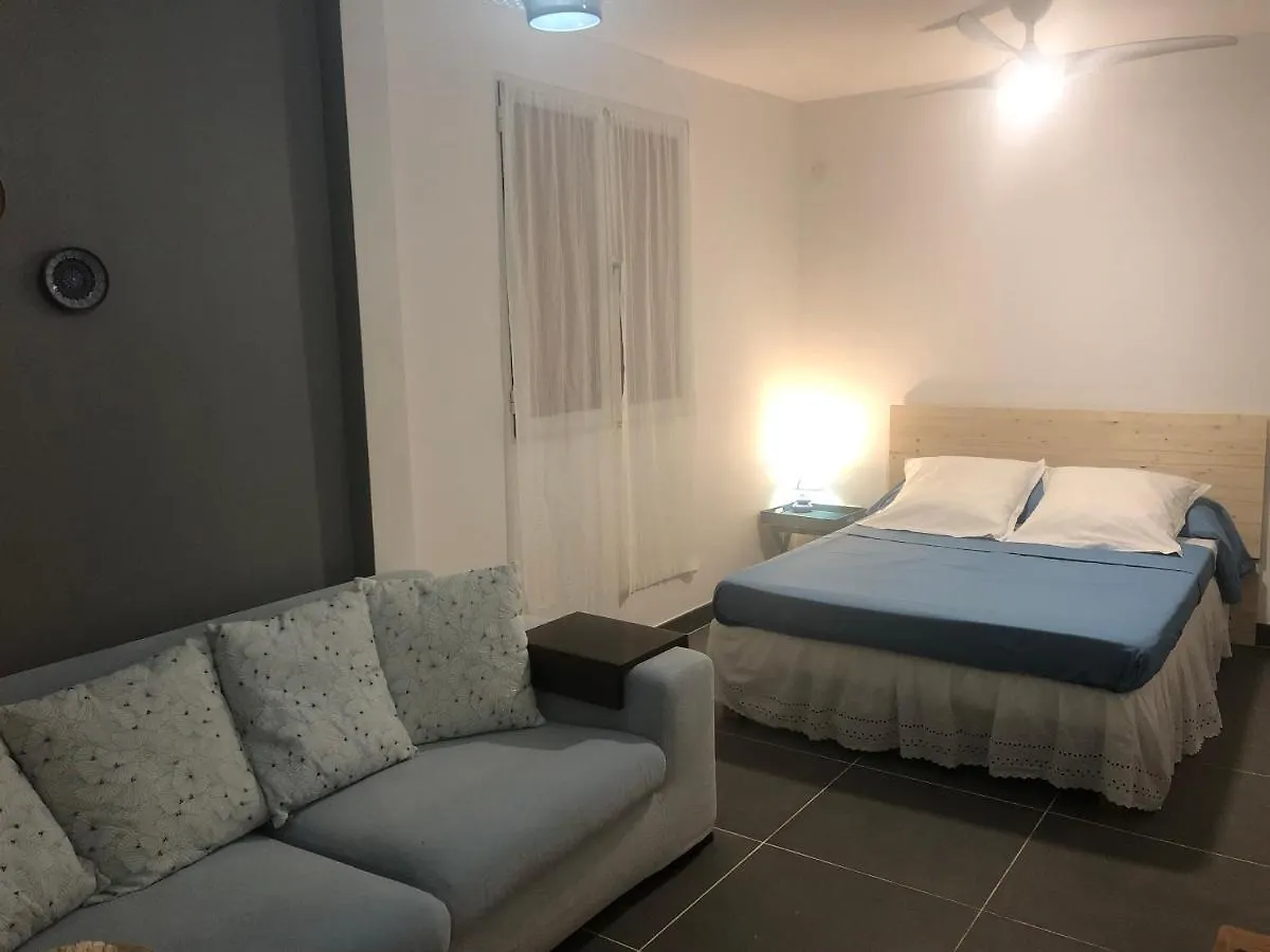 Apartment Bleu Cannelle Et Petimo Le Diamant Martinique